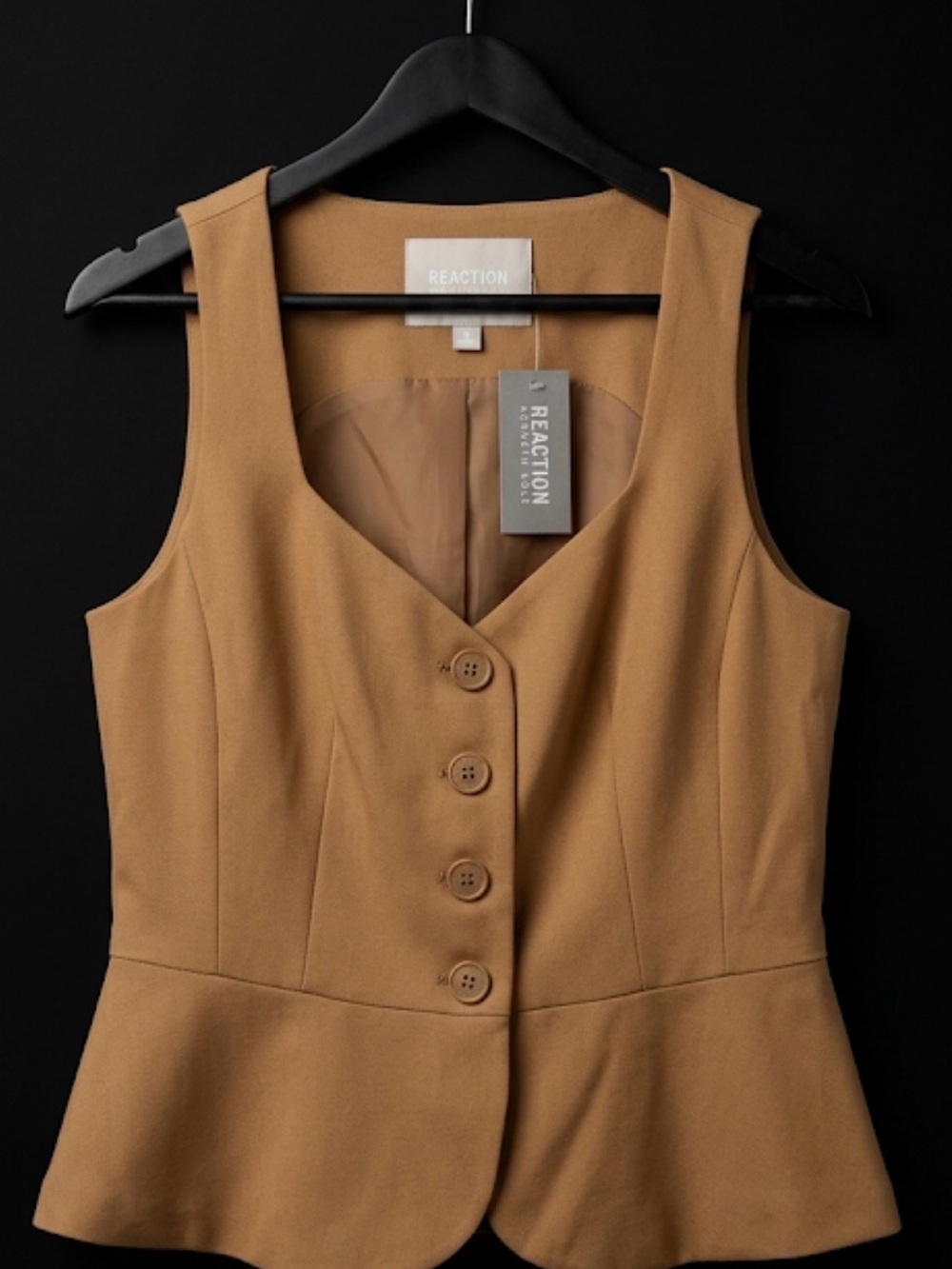 Kenneth Cole Camel Tan Button-Front Sleeveless Vest  Medium